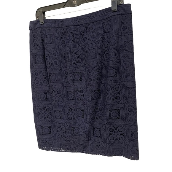 Gorgeous! NWT The Limited Navy pencil skirt - Picture 2 of 15